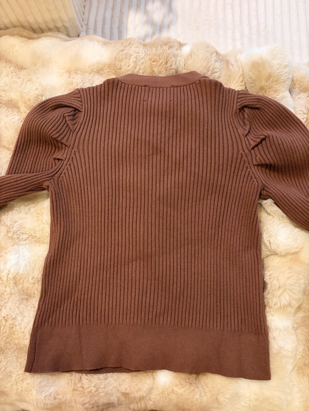 INDUSTRY Brown Ribbed Puff-Sleeve Cardigan size medium - Picture 6 of 6